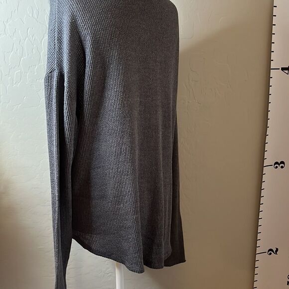 𝅺mudd gray long sleeve button front V-neck ribbed ties at waist oversized SZ M - Picture 5 of 12